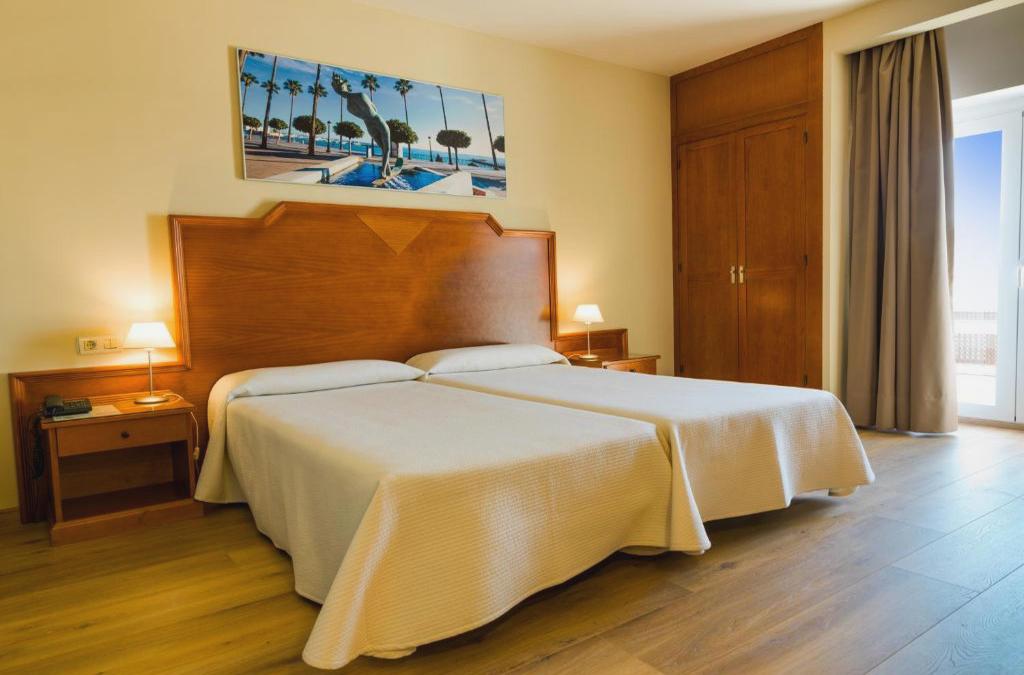 Wake up in central Marbella