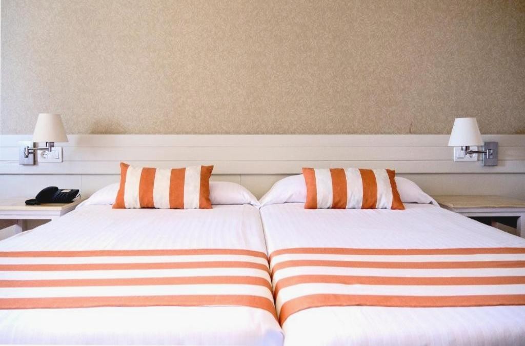Disfruta de Doñana en hotel 4* con acceso directo a la playa de Matalascañas - Gran Hotel del Coto