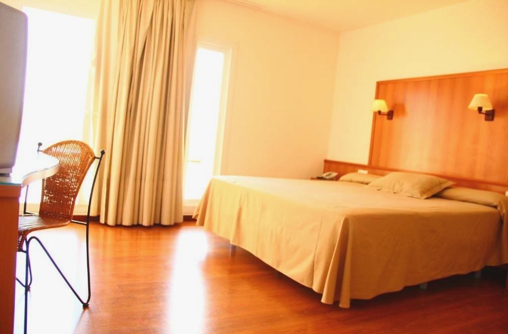 Disfruta de Doñana en hotel 4* con acceso directo a la playa de Matalascañas - Gran Hotel del Coto