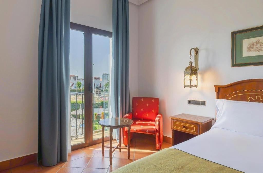 Relájate en hotel 4* en Matalascañas (Costa de la Luz) - BLUESEA El Cortijo