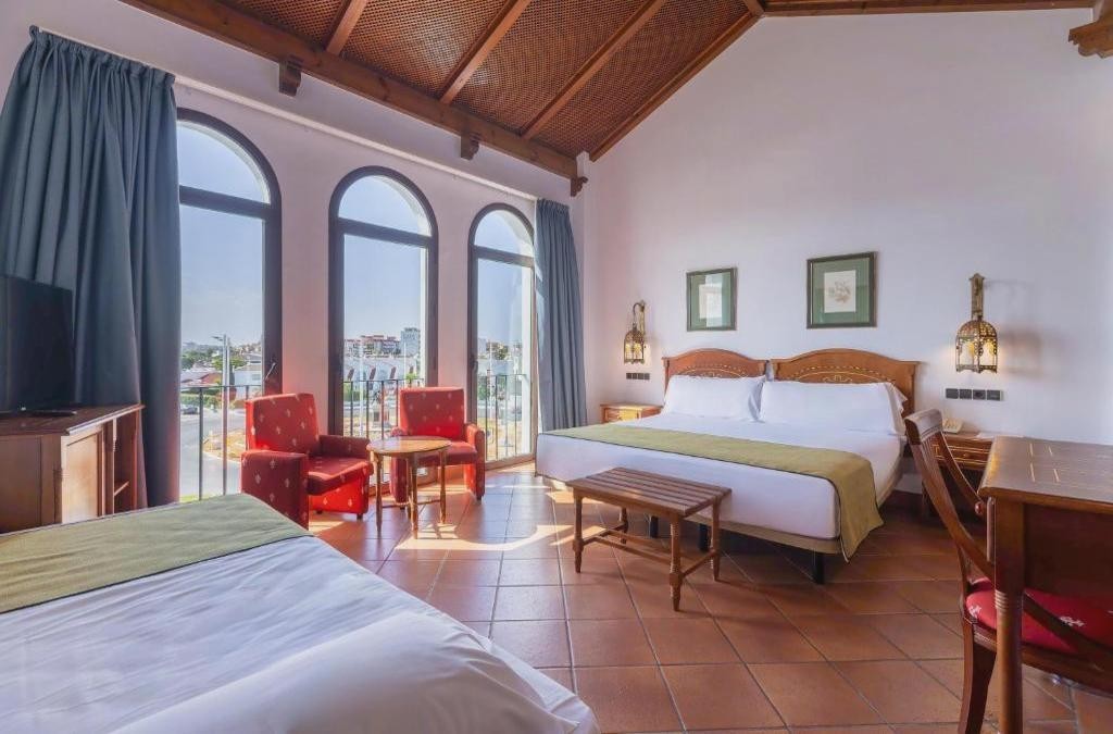Relájate en hotel 4* en Matalascañas (Costa de la Luz) - BLUESEA El Cortijo