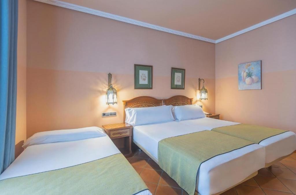 Relájate en hotel 4* en Matalascañas (Costa de la Luz) - BLUESEA El Cortijo