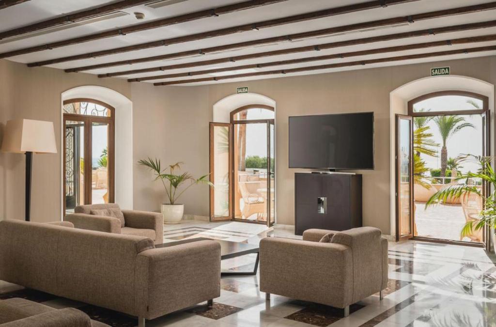 ¡Adults Only! Disfruta de Mojácar en hotel 4*