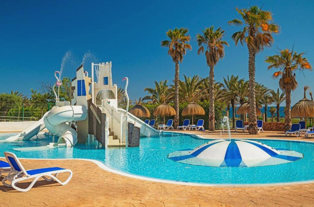 Experiencia de lujo en Cabo de Gata: sol, calma y mar infinito - Hotel Cabogata Jardín