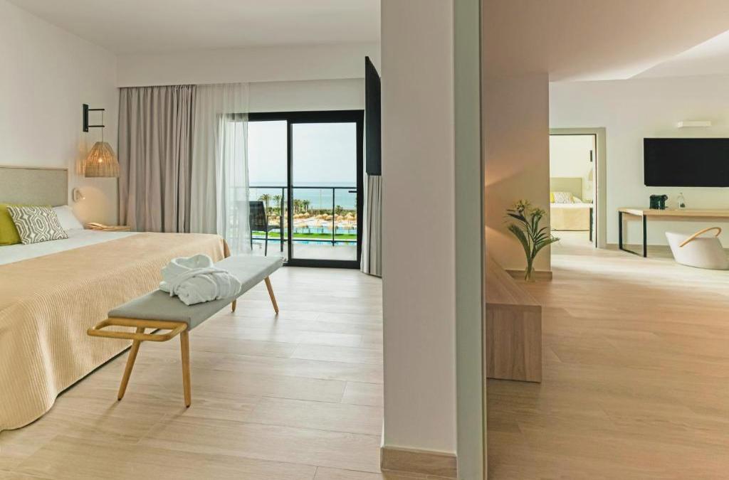 Date el capricho: hotel 5*, lujo y sol infinito Cabo de Gata