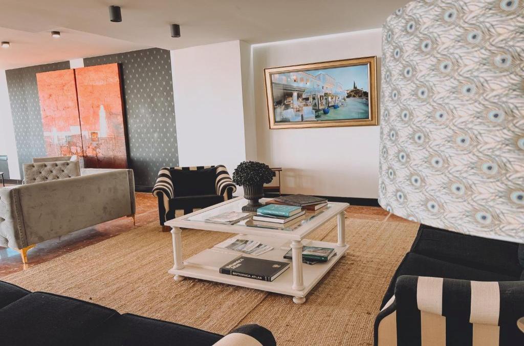 Despiértate frente al Mediterráneo: una escapada 4* en Rincón de la Victoria - FAY Victoria Beach