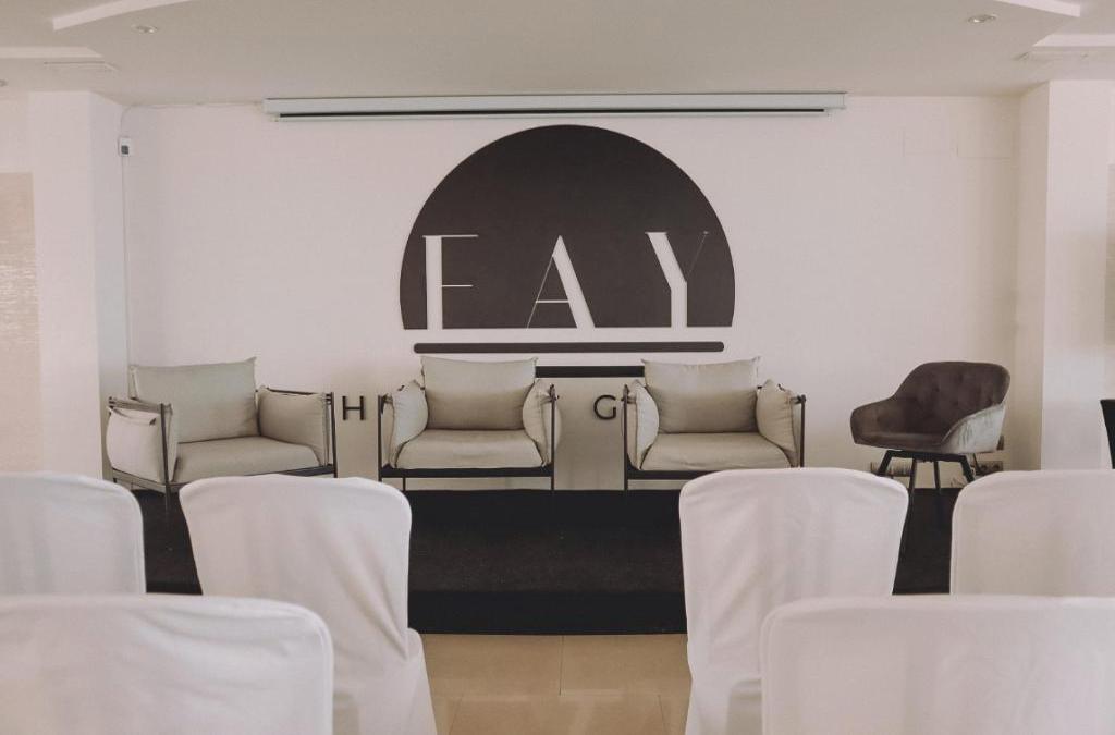 Despiértate frente al Mediterráneo: una escapada 4* en Rincón de la Victoria - FAY Victoria Beach