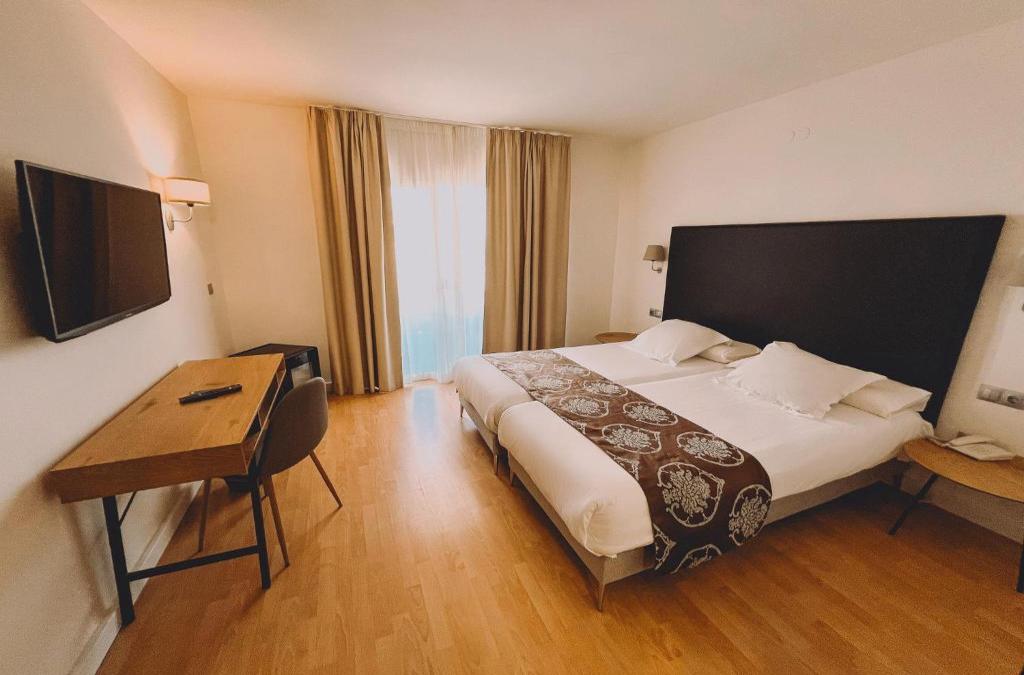 Despiértate frente al Mediterráneo: una escapada 4* en Rincón de la Victoria