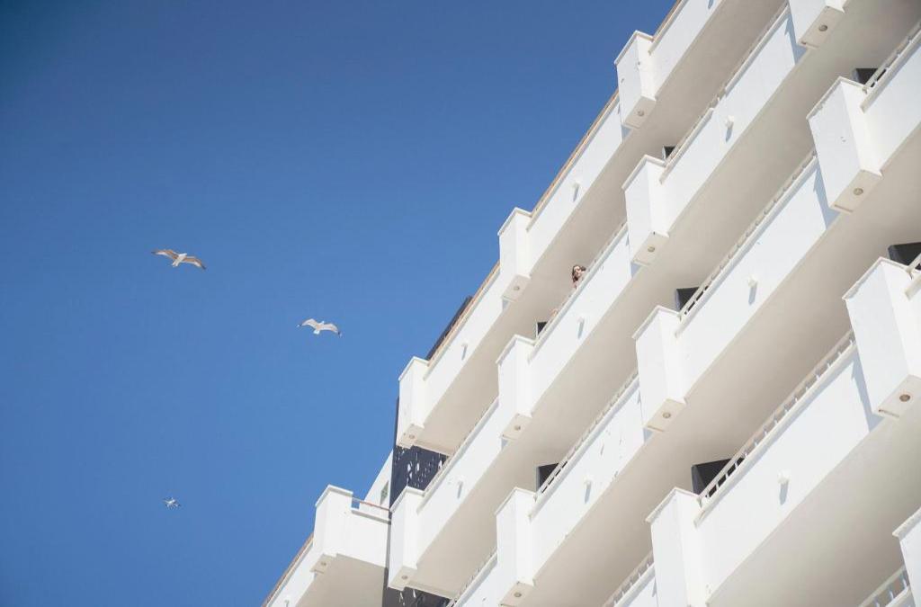 Despiértate frente al Mediterráneo: una escapada 4* en Rincón de la Victoria - FAY Victoria Beach