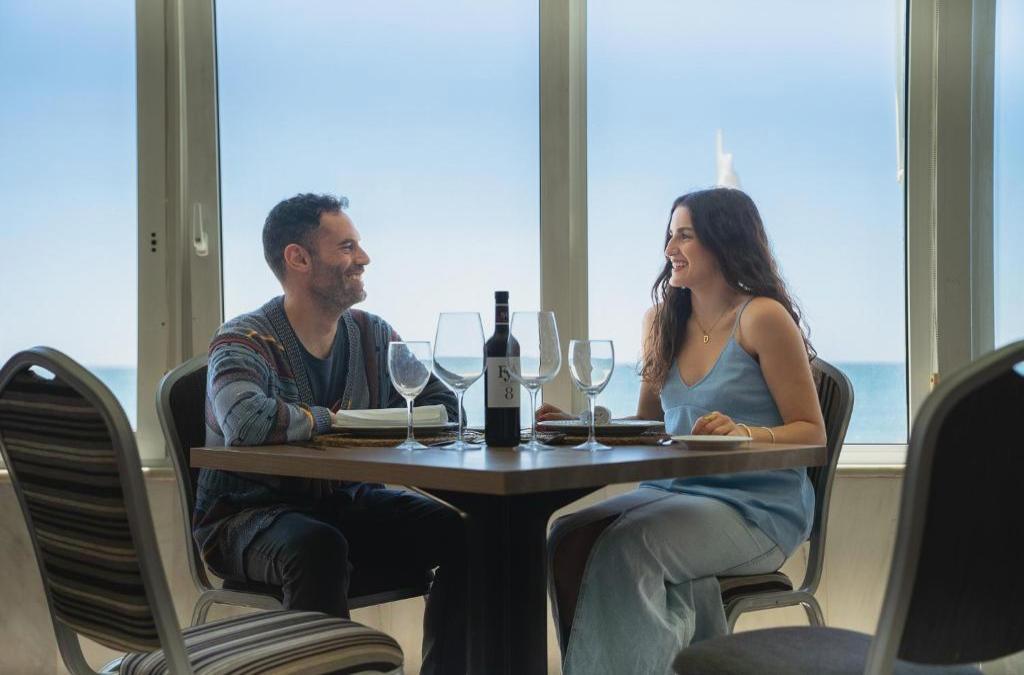 Despiértate frente al Mediterráneo: una escapada 4* en Rincón de la Victoria - FAY Victoria Beach