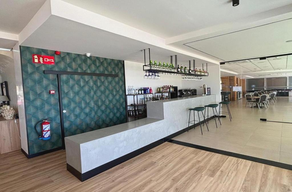 Despiértate frente al Mediterráneo: una escapada 4* en Rincón de la Victoria - FAY Victoria Beach