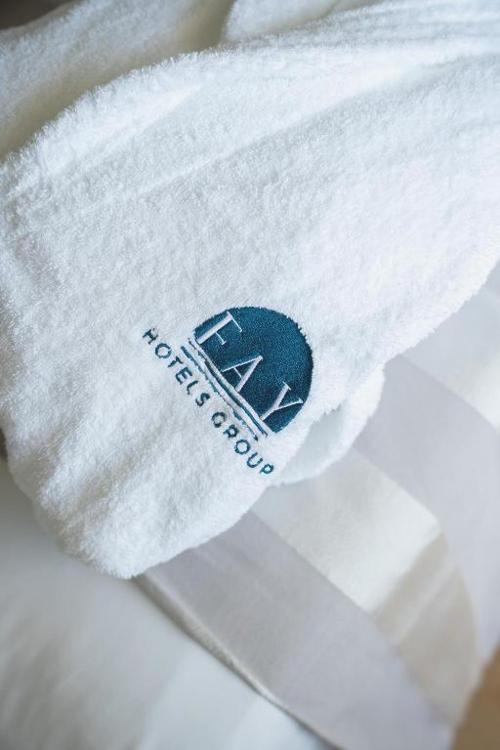 Despiértate frente al Mediterráneo: una escapada 4* en Rincón de la Victoria - FAY Victoria Beach