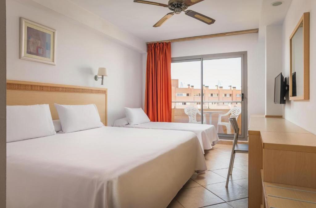 ¡Adelántate! Reserva ya tus vacaciones 2026 en hotel 4* (Roquetas de Mar)