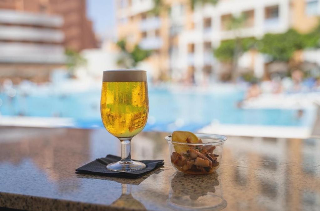 Vacaciones en Roquetas de Mar en un hotelazo 4*!