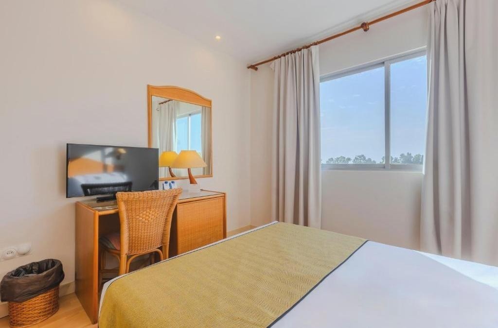 Roquetas de Mar: vacaciones con sabor andaluz en hotel 4* - BLUESEA Brisa Roquetas