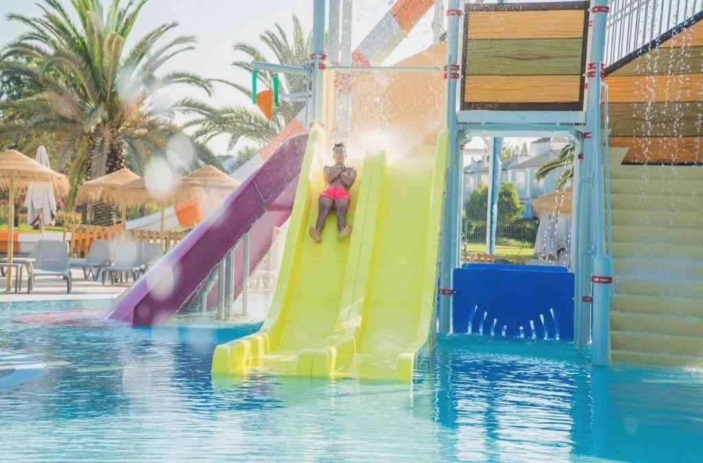Vacaciones en Hotel 4* con Media Pensión en Rota (Cádiz) - ALEGRIA Costa Ballena Aquafun & Spa