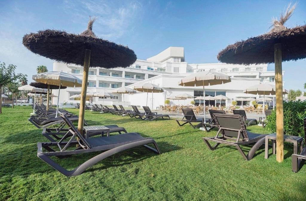 Vacaciones en Hotel 4* con Media Pensión en Rota (Cádiz) - ALEGRIA Costa Ballena Aquafun & Spa