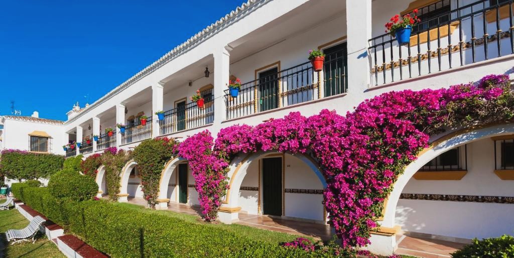 Vacaciones en TODO INCLUIDO en un verdadero cortijo andaluz (Costa del Sol) ¡1º niño GRATIS! - Globales Cortijo Blanco