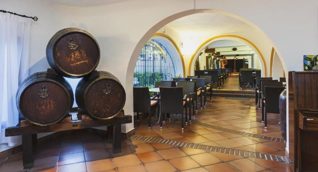 Vacaciones en TODO INCLUIDO en un verdadero cortijo andaluz (Costa del Sol) ¡1º niño GRATIS! - Globales Cortijo Blanco