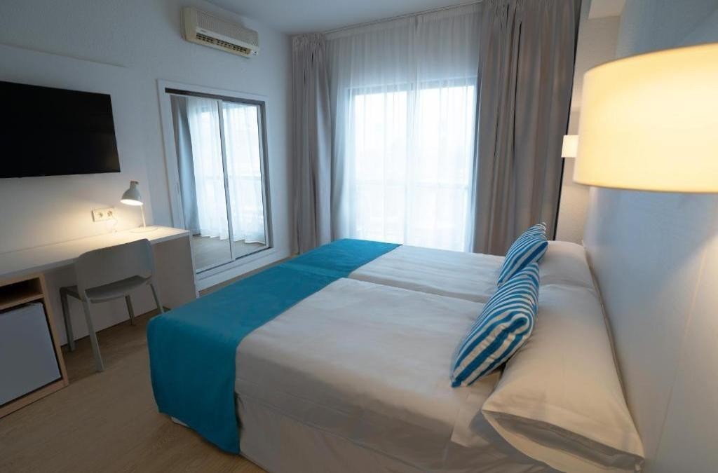 Disfruta de la Costa del Sol estrenando hotel con TODO INCLUIDO