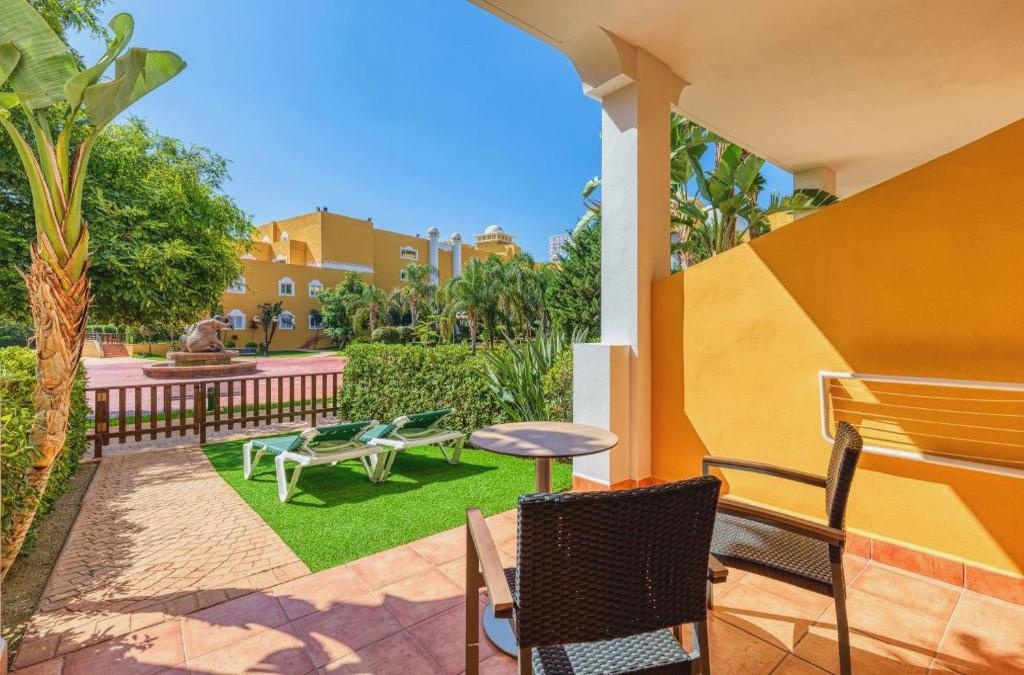 4* hotel with Water Slides by the beach in Vera
