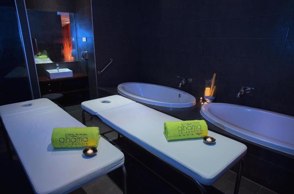 ¡Tu momento de desconexión! Balneario Alhama de Aragón con piscina termal incluida