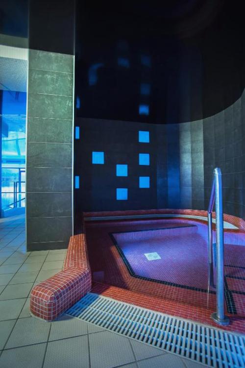 ¡Tu momento de desconexión! Balneario Alhama de Aragón con piscina termal incluida - Hotel Balneario Alhama de Aragón