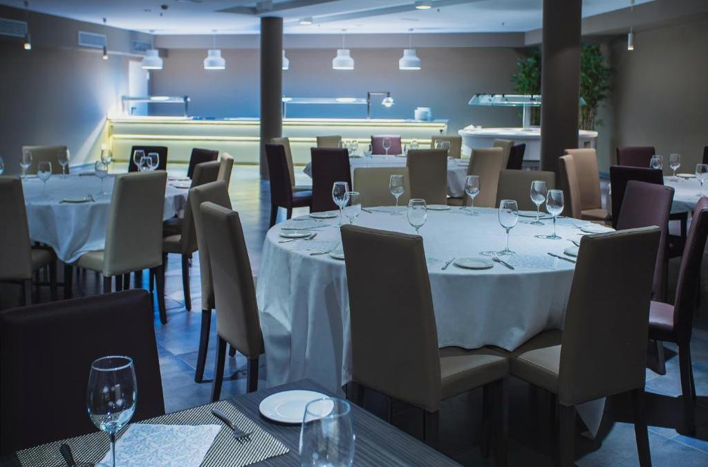 ¡Tu momento de desconexión! Balneario Alhama de Aragón con piscina termal incluida - Hotel Balneario Alhama de Aragón