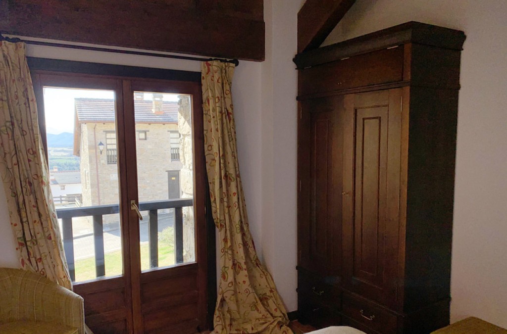 Jaca a tus pies: desconecta en pleno Pirineo aragonés