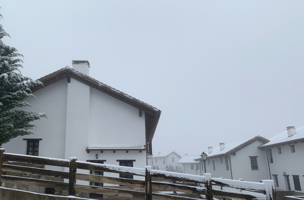 Jaca a tus pies: desconecta en pleno Pirineo aragonés