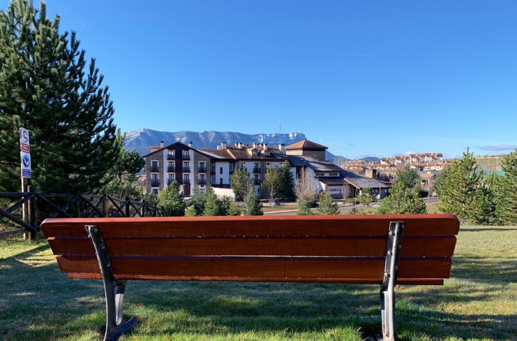 Jaca a tus pies: desconecta en pleno Pirineo aragonés