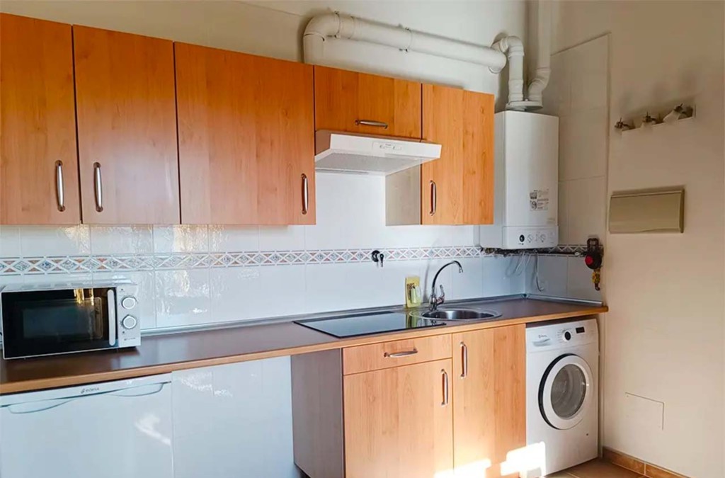 Jaca a tus pies: desconecta en pleno Pirineo aragonés - Apartamentos Jaca Mirador de Badaguas 3000