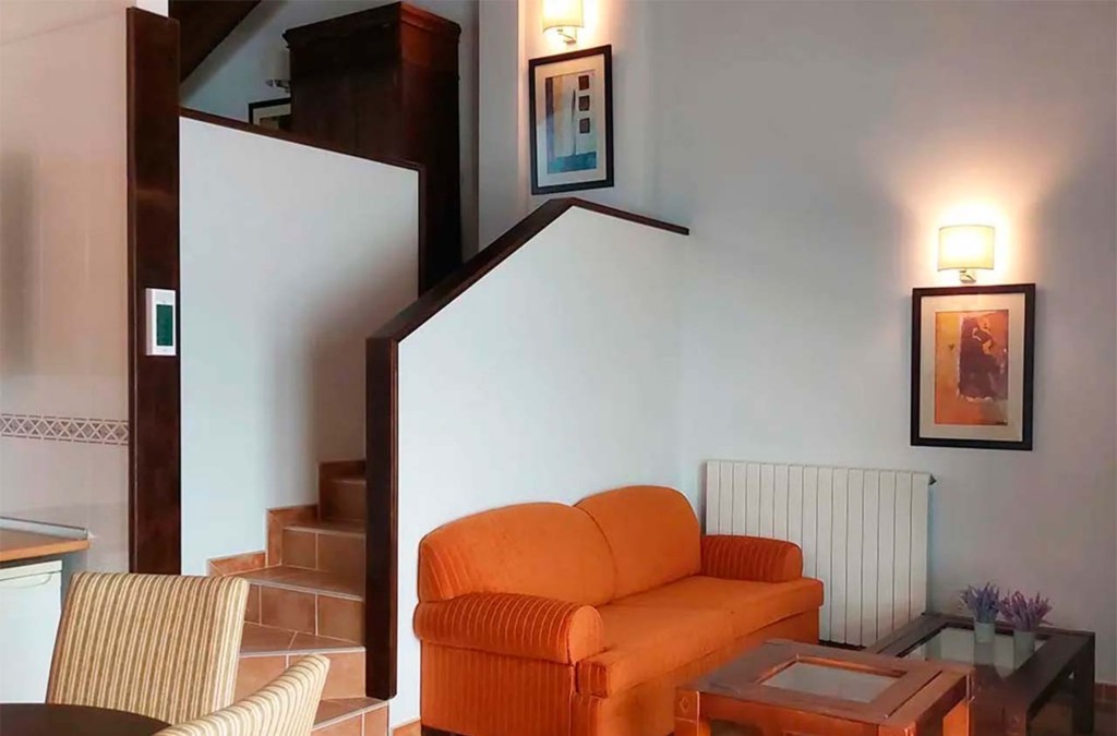 Jaca a tus pies: desconecta en pleno Pirineo aragonés - Apartamentos Jaca Mirador de Badaguas 3000