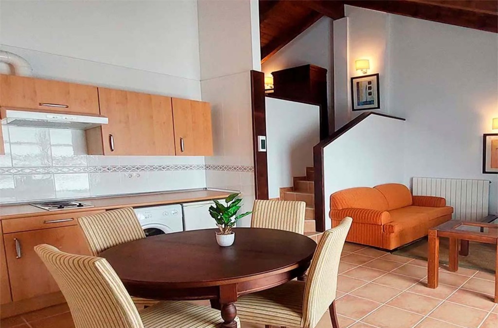 Jaca a tus pies: desconecta en pleno Pirineo aragonés - Apartamentos Jaca Mirador de Badaguas 3000
