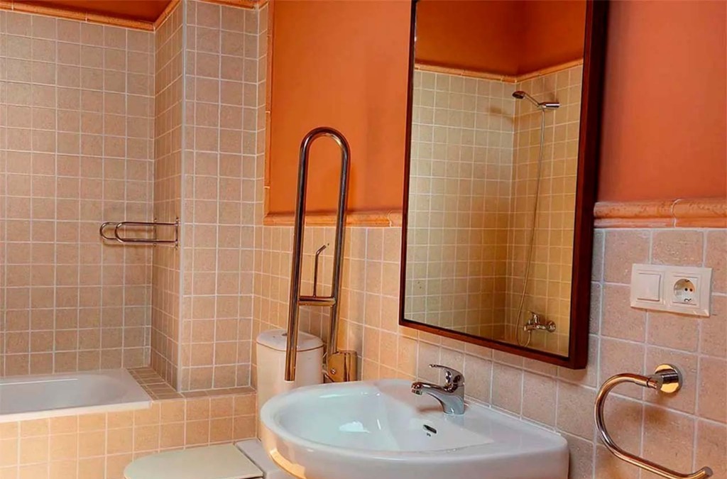 Jaca a tus pies: desconecta en pleno Pirineo aragonés - Apartamentos Jaca Mirador de Badaguas 3000