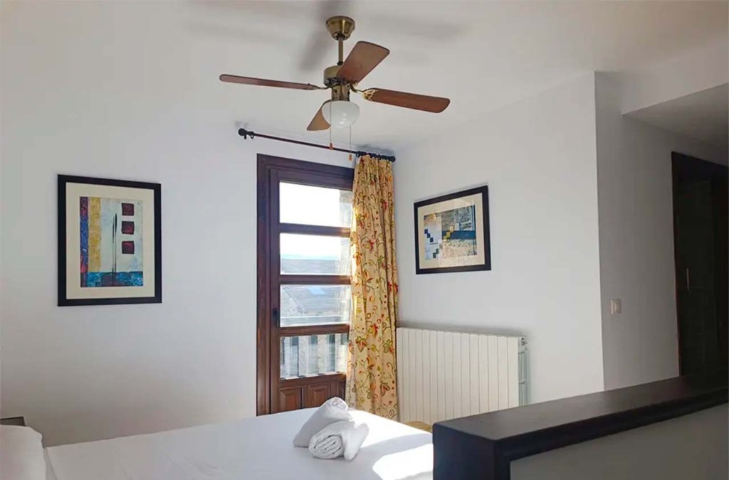 Jaca a tus pies: desconecta en pleno Pirineo aragonés - Apartamentos Jaca Mirador de Badaguas 3000