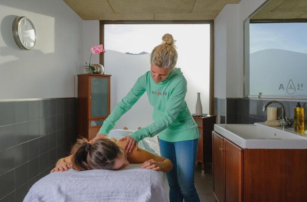 Disfruta del descanso que mereces en un hotel 4* en el Pirineo Aragonés - SNÖ Aragón Hills