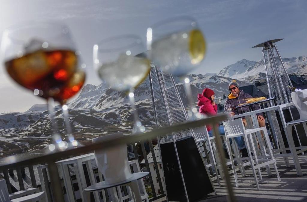 Disfruta del descanso que mereces en un hotel 4* en el Pirineo Aragonés - SNÖ Aragón Hills