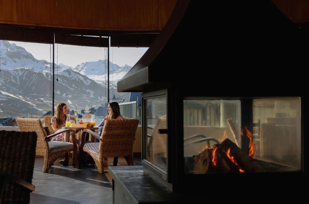 Disfruta del descanso que mereces en un hotel 4* en el Pirineo Aragonés - SNÖ Aragón Hills
