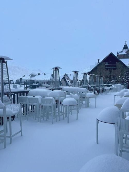 Disfruta del descanso que mereces en un hotel 4* en el Pirineo Aragonés - SNÖ Aragón Hills