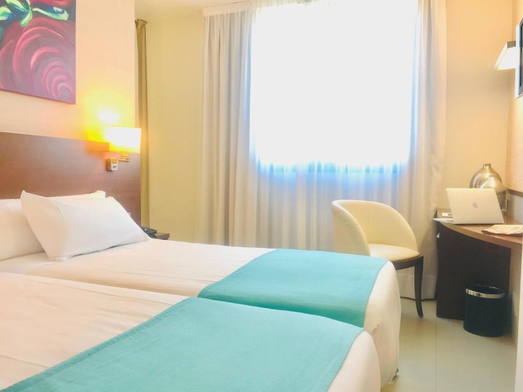 Escapada Romántica y Sensual en Zaragoza