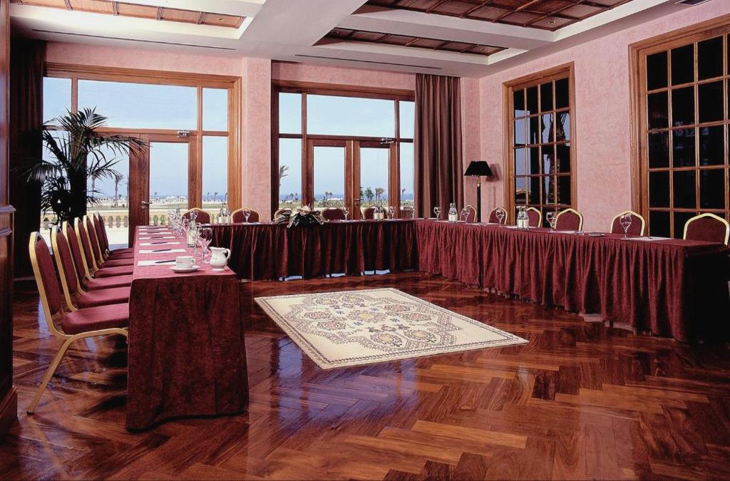Lujo en Fuerteventura con Media Pensión ¡Adults Only! - Elba Palace Golf Boutique Hotel - Adults Only