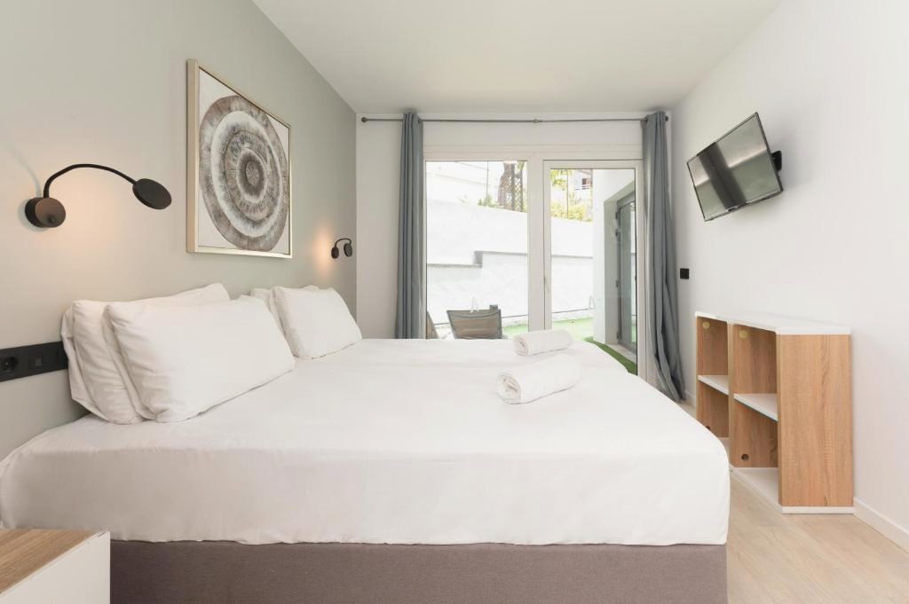 Disfruta de Playa de las Americas (Tenerife,Canarias) - BARRANCO Chic! Apartments