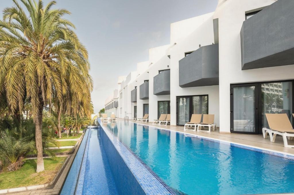 Disfruta de Playa de las Americas (Tenerife,Canarias) - BARRANCO Chic! Apartments