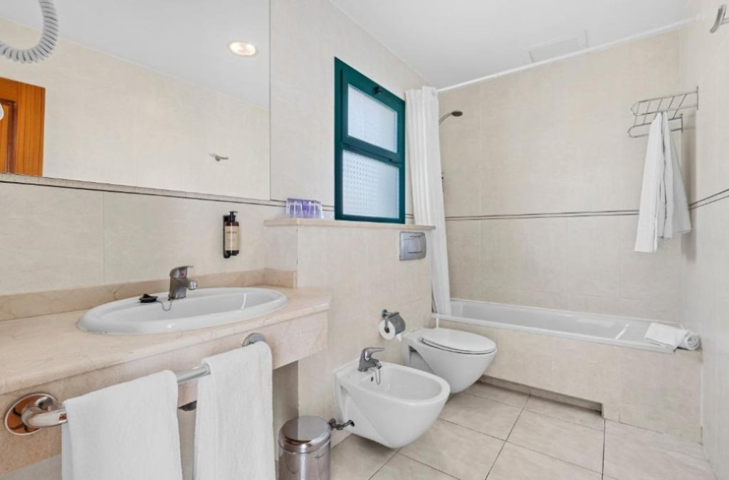 Corralejo Fuerteventura: Where the desert meets the sea