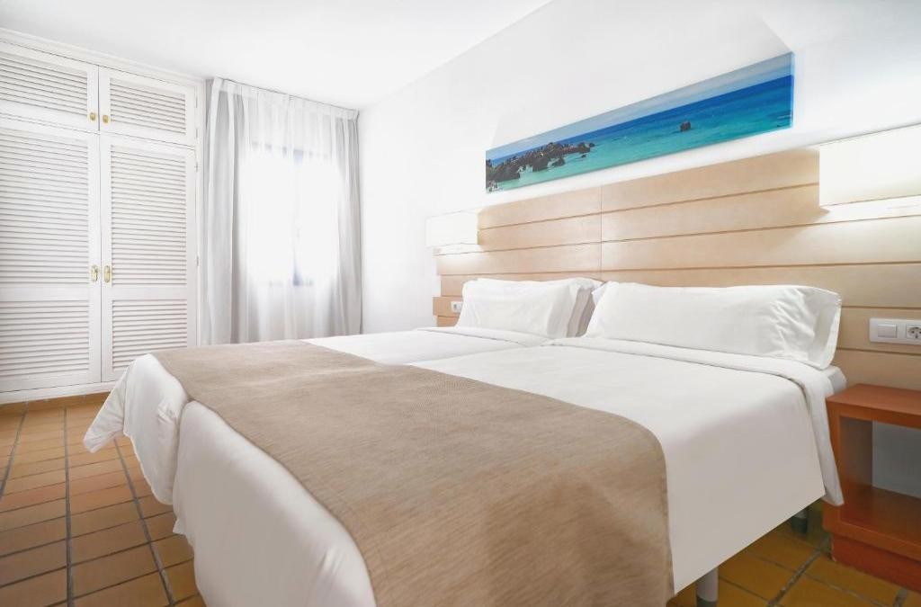 Enjoy the sun of Tenerife with this All Inclusive stay