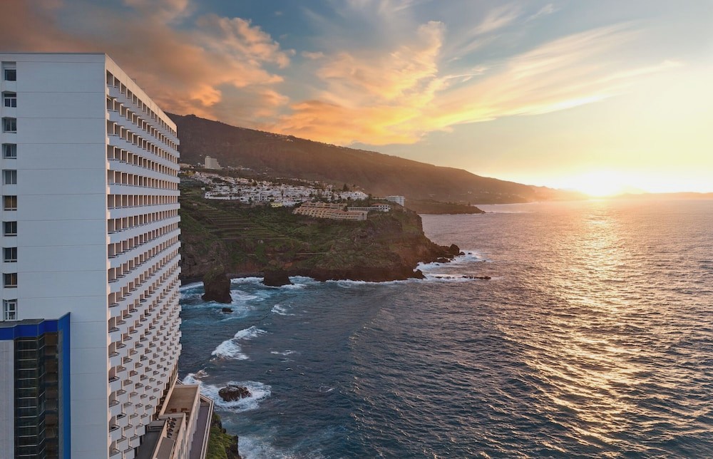 Descubre Puerto de La Cruz en hotel 4* (Tenerife, Canarias) - Precise Resort Tenerife