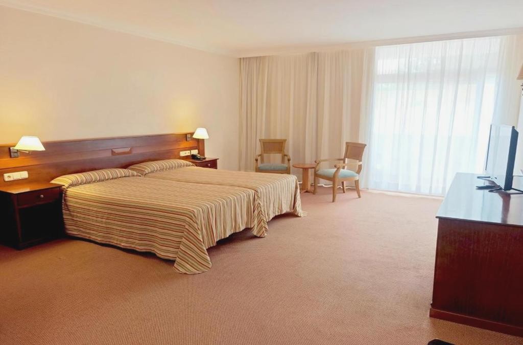 ¡Vive Tenerife a lo grande! Estancia con todo el confort en un hotel 4* - Complejo BLUESEA Puerto Resort