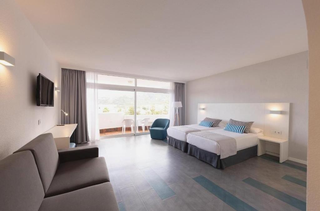 ¡Vive Tenerife a lo grande! Estancia con todo el confort en un hotel 4* - Complejo BLUESEA Puerto Resort