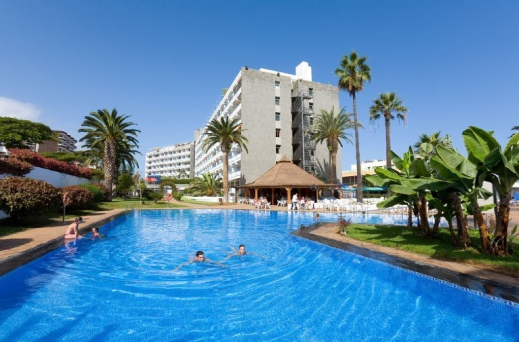 Geneiße Teneriffas endlosen Sommer!